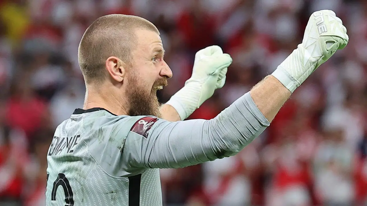 官方：澳大利亚前国门雷德梅恩正式回归中央海岸水手