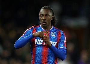 PP电子(中国)-热刺被截胡？TA：阿森纳出手准备引进埃泽，球员愿加盟