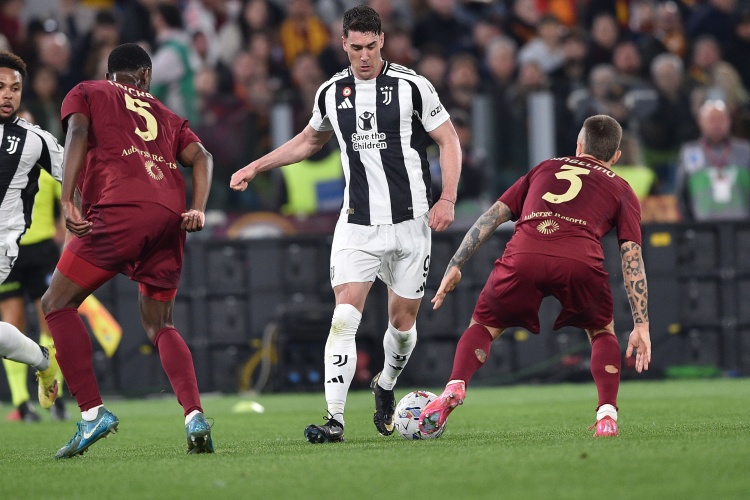 斯基拉：弗拉霍维奇仍是阿莱格里主要目标，球员表示愿意加盟米兰